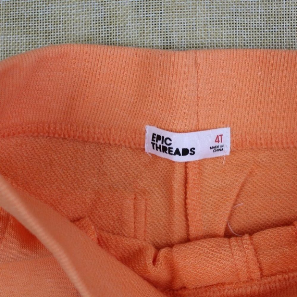 Epic Threads Boy Graphic-Print Shorts 4T - Picture 5 of 8